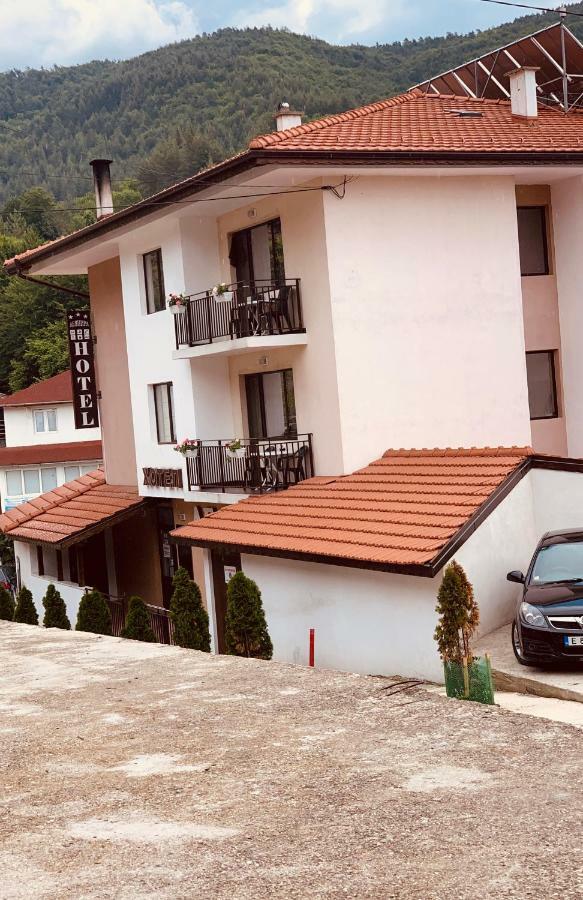 Hotel Deyanira Gorno Dryanovo المظهر الخارجي الصورة